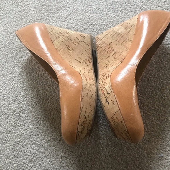 Shoes - Picture 3 of 5